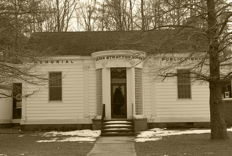 Llilyan Corbin Library - Crisfield